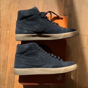 Nike Blazer Mid